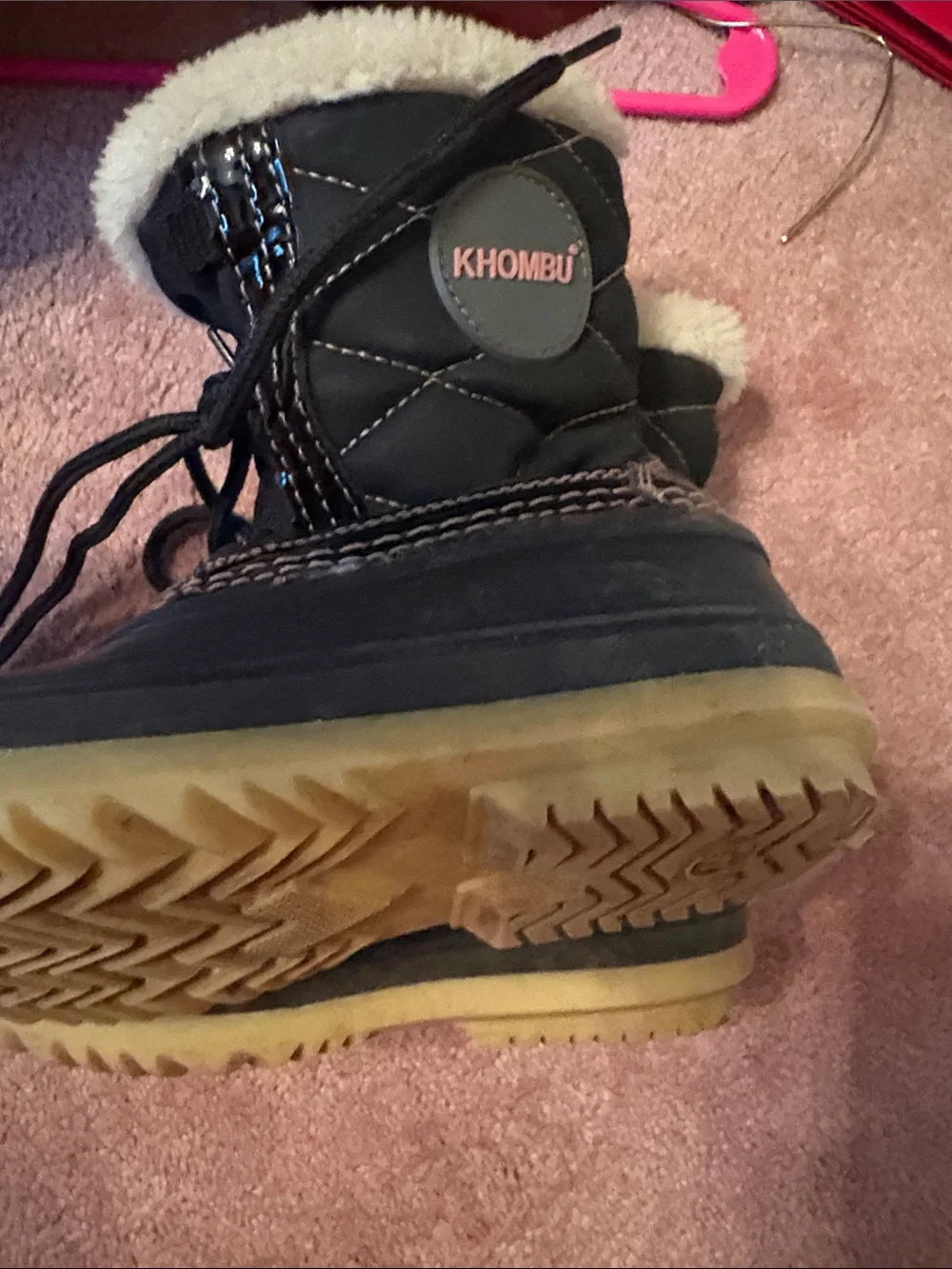 Khombu Black and Tan Winter Boots with Faux Fur Cuff